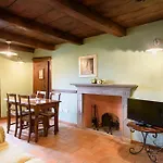 Il Borgo Dei Corsi - Charming In Tuscany Casa rural *