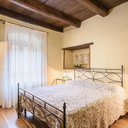 Il Borgo Dei Corsi - Charming Séjour à la campagne *